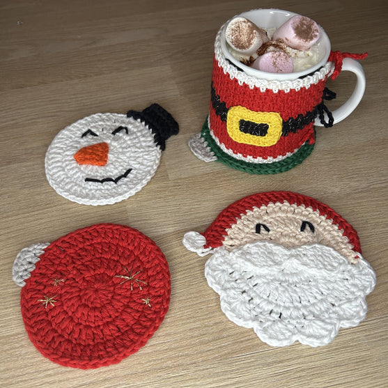 

Cosy Christmas - Tassenwärmer
4