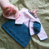 

Teal Darling - Babykleidchen und Mütze
5