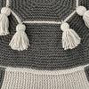 

Festive Tassels - Weihnachtsbaumdecke
3