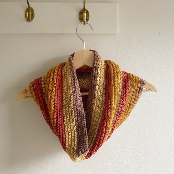 

Faux Knit - Häkelschal
1