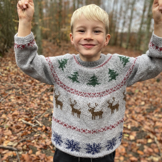 

Holly Pines - Junior-Pullover
2