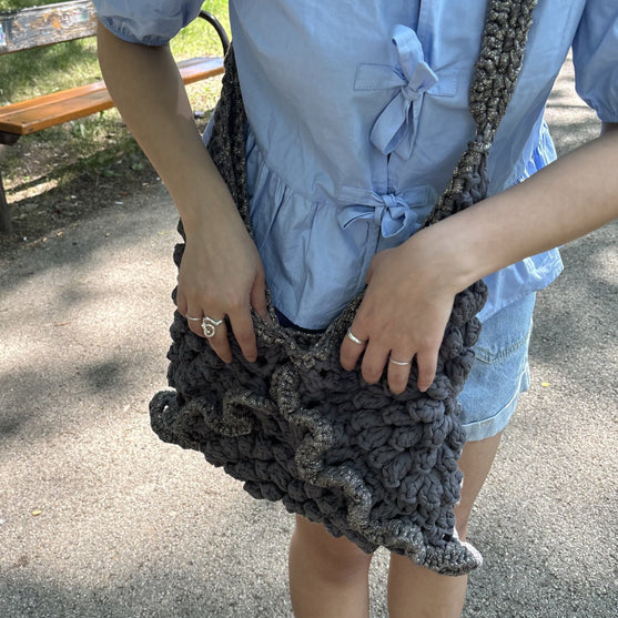 

Dahlia - Crossbody Tasche
5