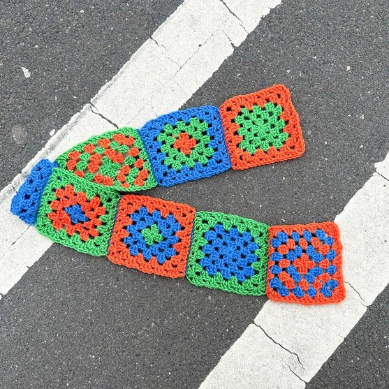 

Picasso - Kinderschal
5