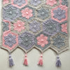 

Cozy Hexi Flower - Decke
1
