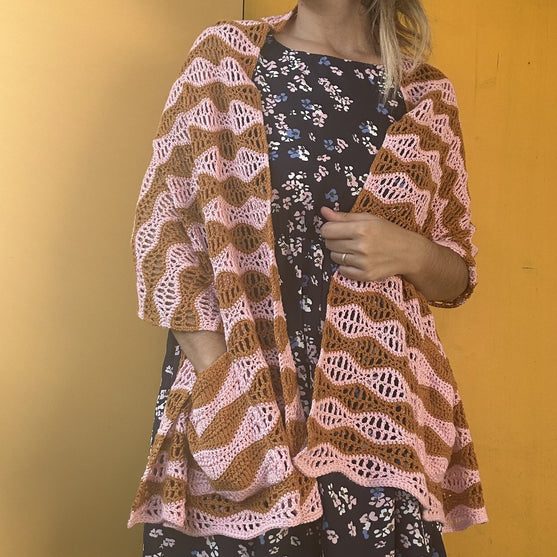 

Rosana - Schal mit Taschen
1