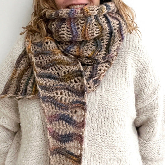 

Winter Waves Wrap - Schal
1