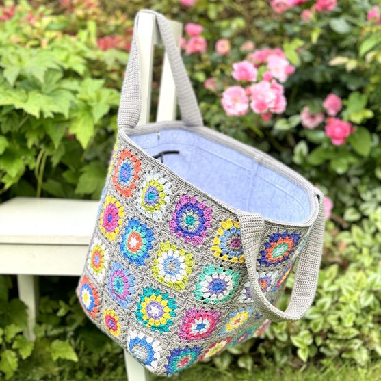 

Flower Square - Tasche
2