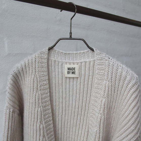 

10 Labels - Wool is Cool - Hobbii
6