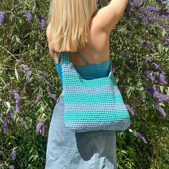 

Stripes on you - Tasche
1