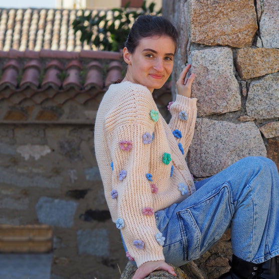 

Blossom - Cardigan
2