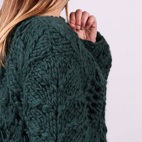 

Athena Pullover
2