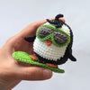 

Brady - Der snowboardende Pinguin
1