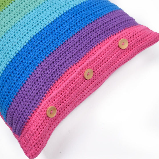 

Rainbow Stripes Kissen
2