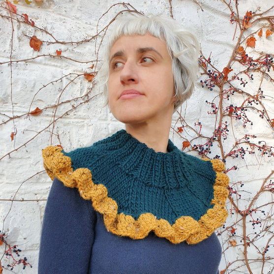 

Susurrous - Schalkragen
1